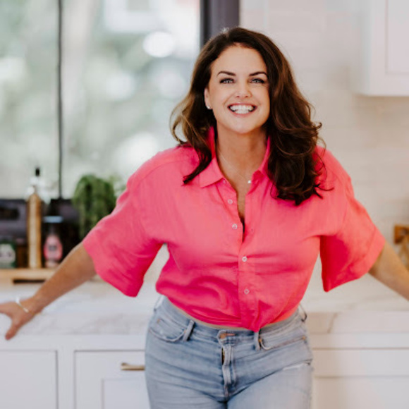 Meet your Posher, Katie - Picture 1 of 1